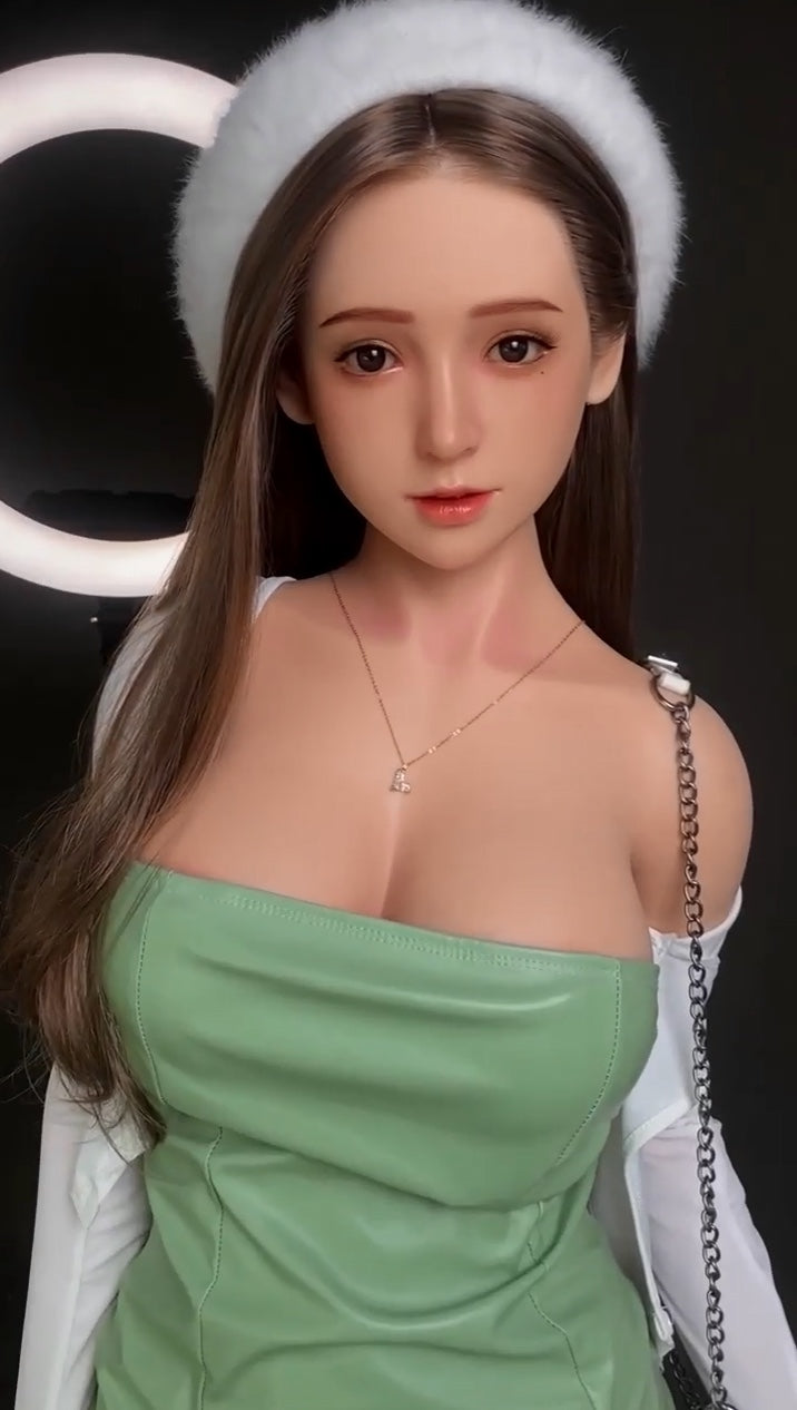 Xiao Yu-GQ007